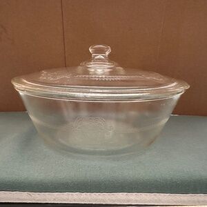 Vintage Glasbake Yellow Casserole Dish (1940's)